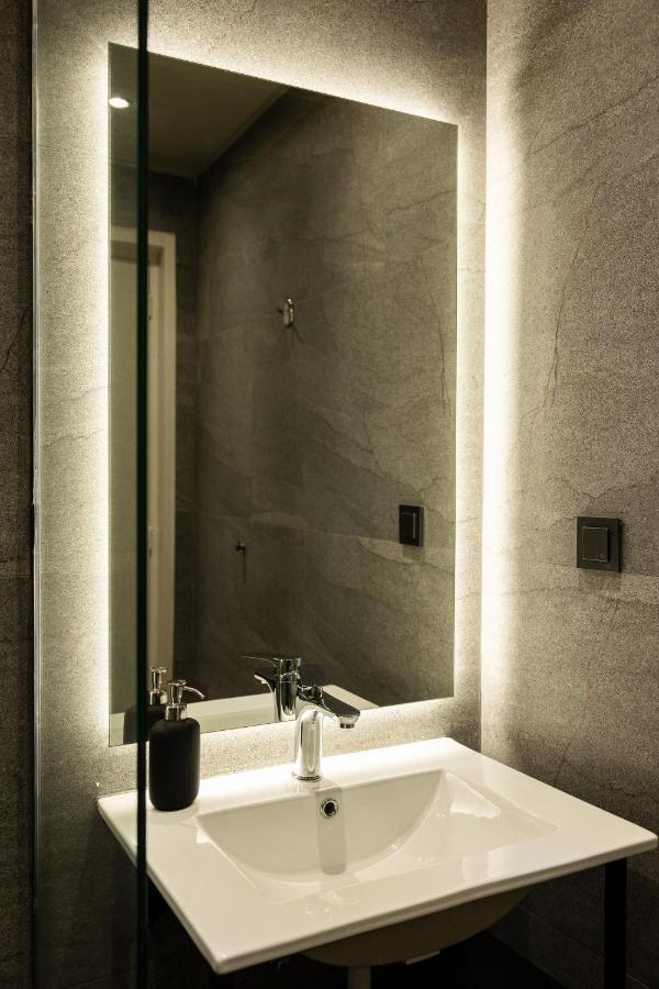 Aristotelous Downtown Suites Thessaloniki Exterior photo